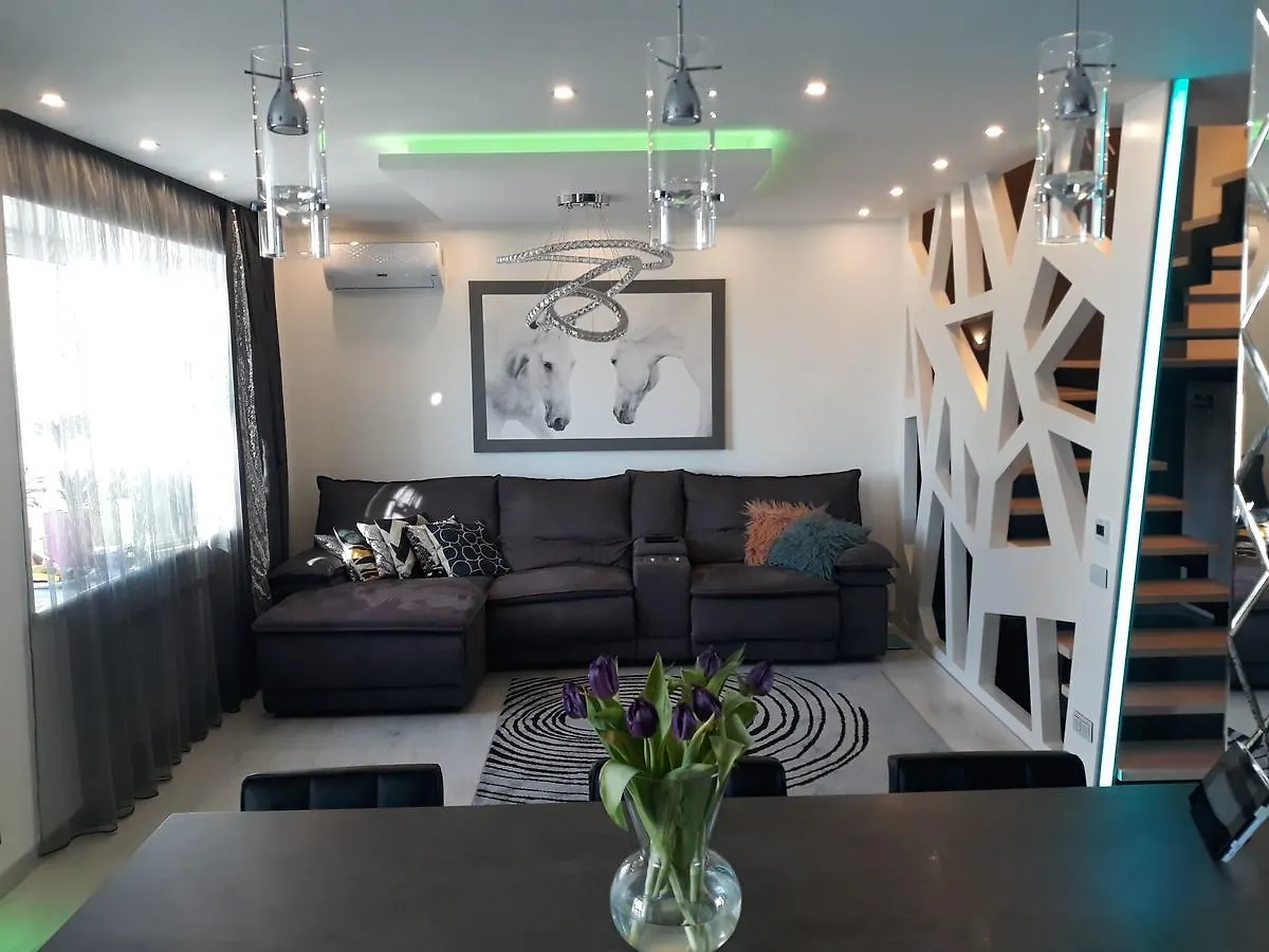 Paradise Hotel Kiev